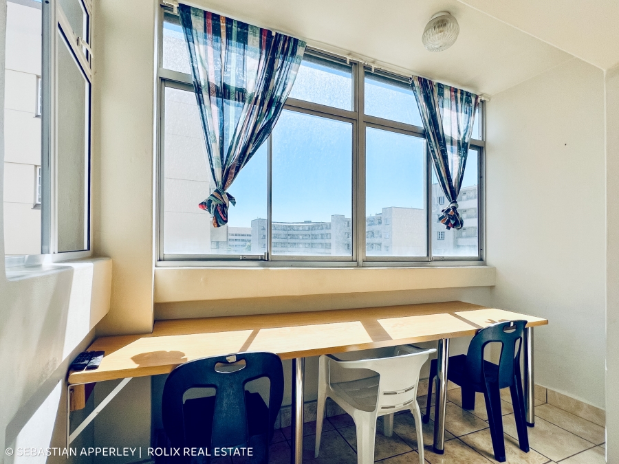 To Let 3 Bedroom Property for Rent in Zonnebloem Western Cape